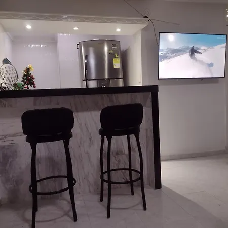 Ideal En Apartment